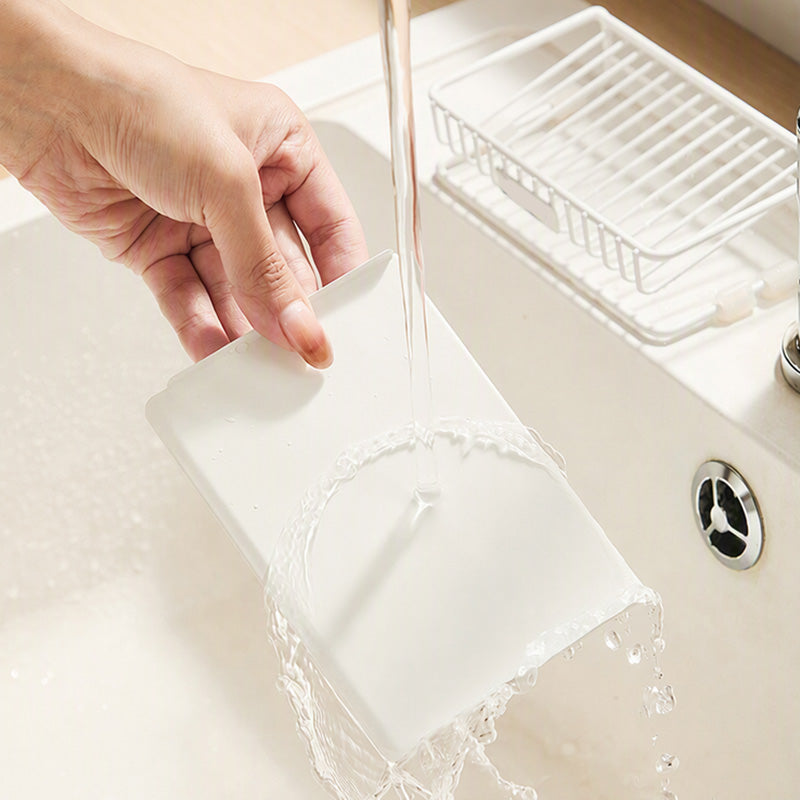 🧼💧 Self-Draining Soap Dish – Slanted Carbon Steel Soap Holder with Removable Drip Tray